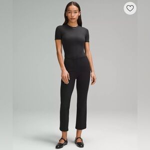 Lululemon Smooth Fit Pull-On High-Rise Cropped Pant - Black - Size 4 - NWT